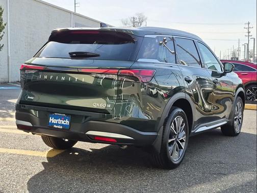 2026 INFINITI QX60 Luxe