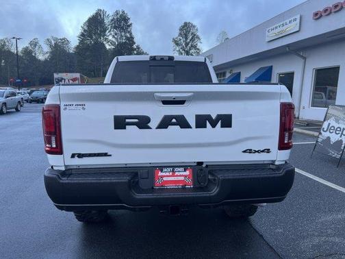 2025 RAM 2500 Rebel/Power Wagon
