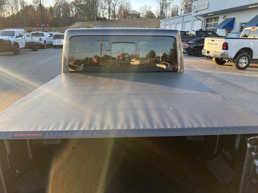 2024 Jeep Gladiator Sport