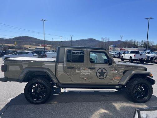 2020 Jeep Gladiator Overland