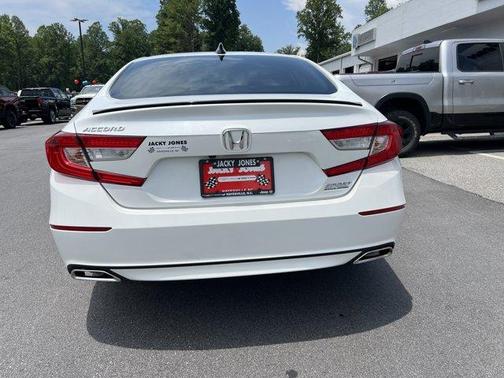 2022 Honda Accord Sport SE