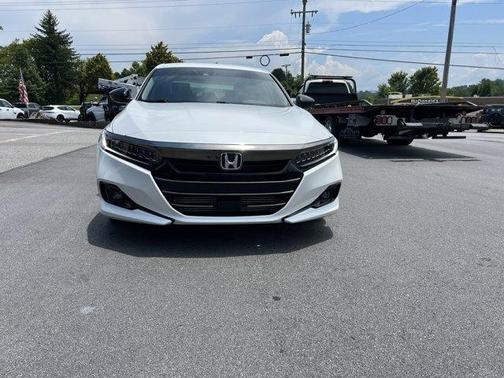 2022 Honda Accord Sport SE
