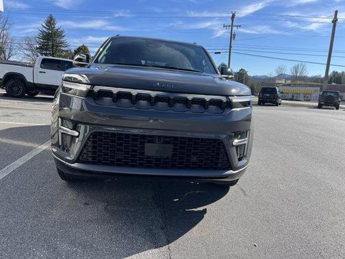 2026 Jeep Grand Wagoneer LIMITED ALTITUDE