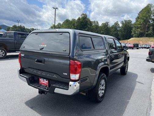 2017 Toyota Tacoma SR5