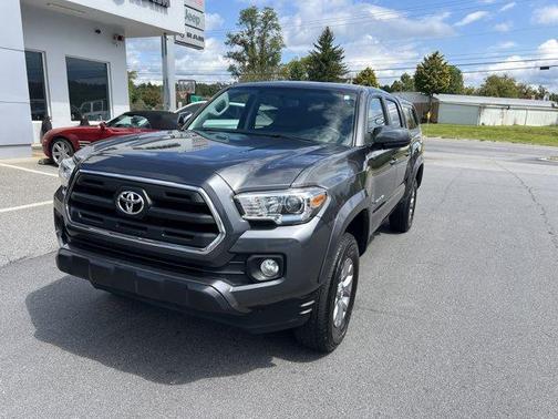 2017 Toyota Tacoma SR5