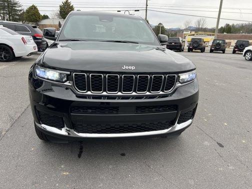 2024 Jeep Grand Cherokee L Laredo