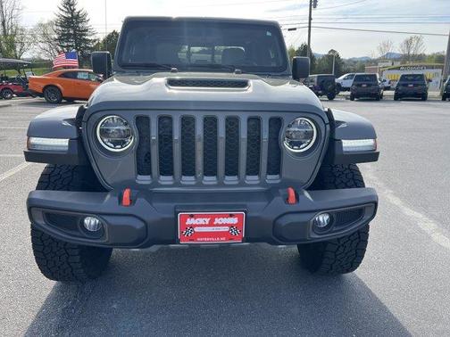 Sting Gray Clearcoat 2021 Jeep Gladiator Mojave