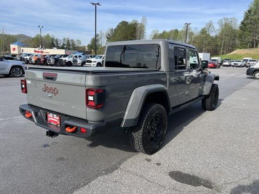 Sting Gray Clearcoat 2021 Jeep Gladiator Mojave
