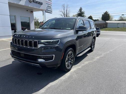 2022 Jeep Wagoneer Series III