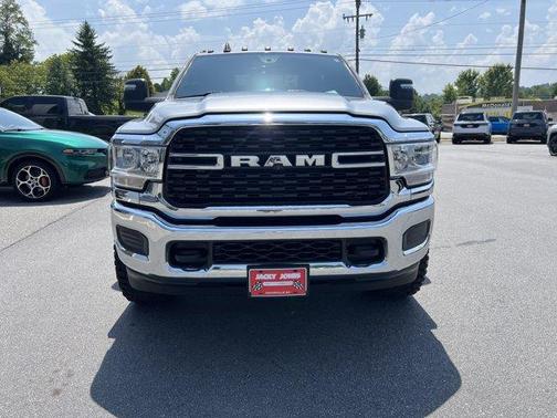 Billet Silver Metallic Clearcoat 2023 RAM 3500 Tradesman