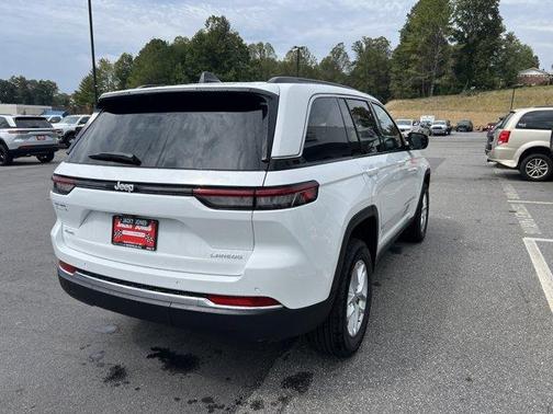 2025 Jeep Grand Cherokee Laredo X