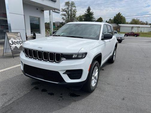 2025 Jeep Grand Cherokee Laredo X