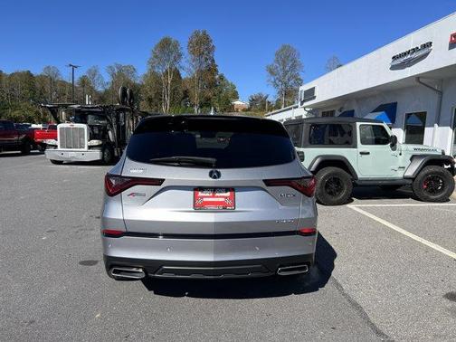 Lunar Silver Metallic 2023 Acura MDX A-Spec