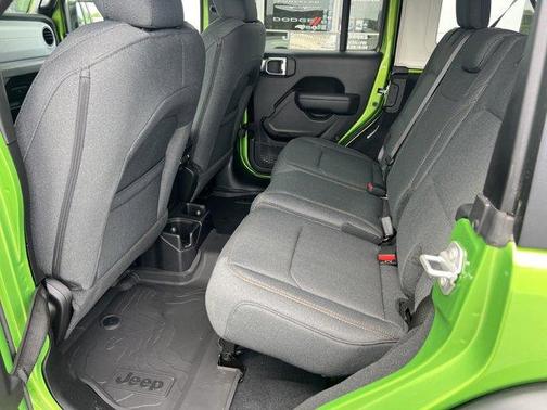 Mojito! Clearcoat 2026 Jeep Wrangler Sport