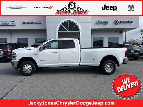 Bright White Clearcoat 2026 RAM 3500 Laramie