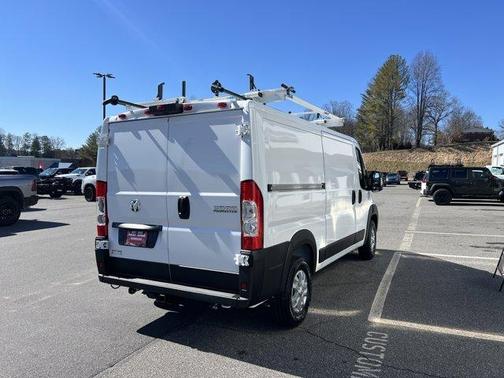 2025 RAM ProMaster 2500 Base