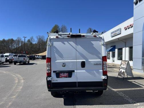 2025 RAM ProMaster 2500 Base