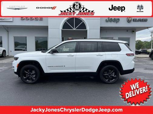 2023 Jeep Grand Cherokee L Laredo