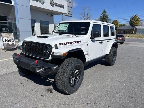 Bright White Clearcoat 2026 Jeep Wrangler Rubicon