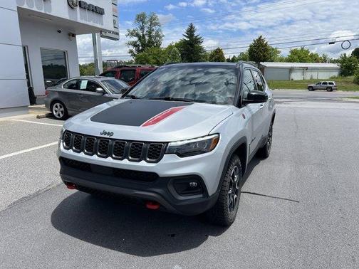 2024 Jeep Compass Trailhawk