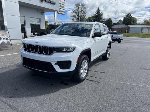 2025 Jeep Grand Cherokee Laredo X