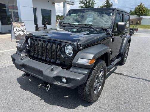2018 Jeep Wrangler Sport