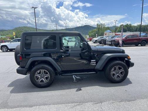 2018 Jeep Wrangler Sport