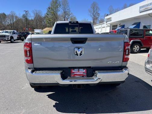 Billet Silver Metallic Clearcoat 2024 RAM 3500 Tradesman