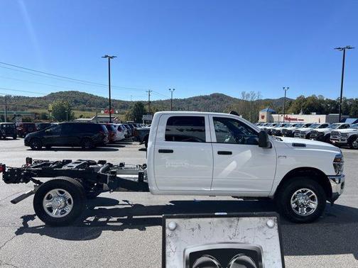 2025 RAM 3500 Tradesman