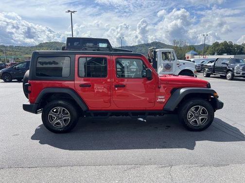 2018 Jeep Wrangler Unlimited Sport