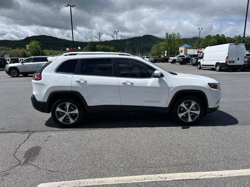 Bright White Clearcoat 2020 Jeep Cherokee Limited