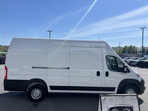 Bright White Clearcoat 2025 RAM ProMaster 3500 Base