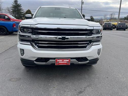 2018 Chevrolet Silverado 1500 High Country