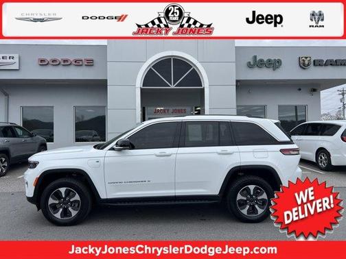 2022 Jeep Grand Cherokee 4xe Base