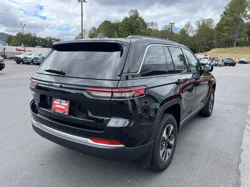 2024 Jeep Grand Cherokee 4xe Base