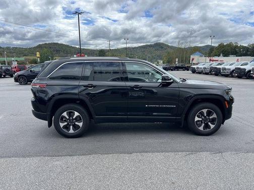 2024 Jeep Grand Cherokee 4xe Base