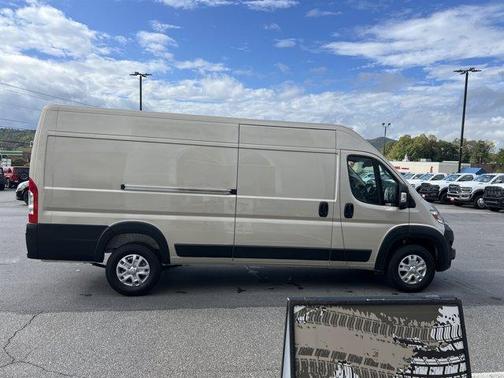 2025 RAM ProMaster 3500 High Roof