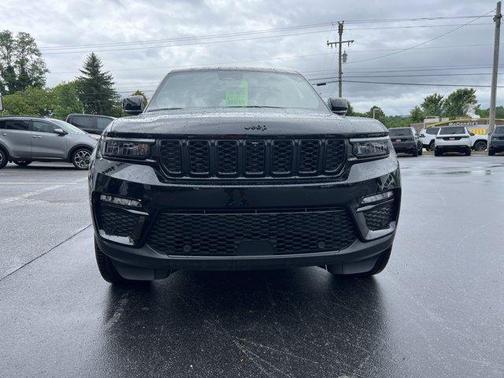 Diamond Black 2025 Jeep Grand Cherokee Limited