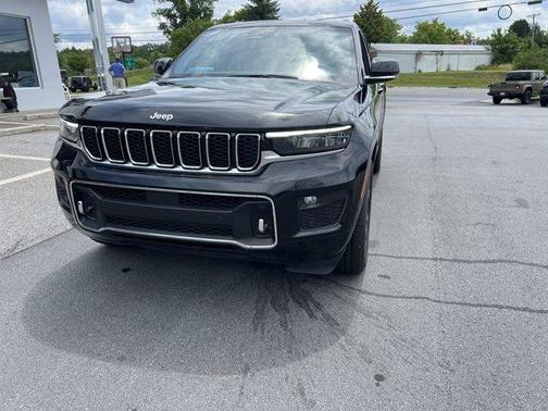 2023 Jeep Grand Cherokee Overland