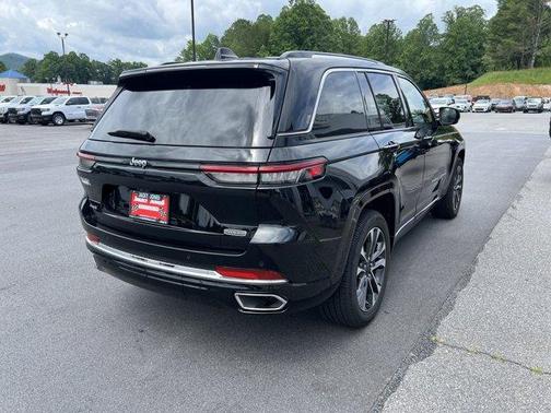 2023 Jeep Grand Cherokee Overland