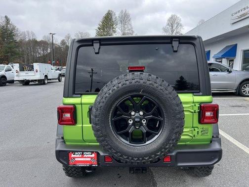 2026 Jeep Wrangler Sport