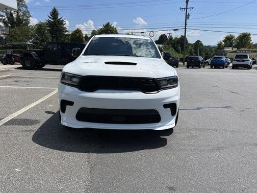 White Knuckle Clearcoat 2026 Dodge Durango GT Plus HEMI V8