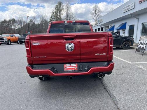Molten Red Pearlcoat 2026 RAM 1500 Limited