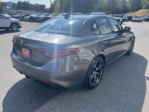 2021 Alfa Romeo Giulia Ti