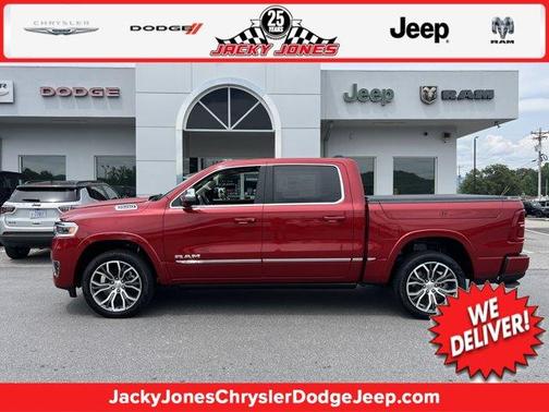 Molten Red Pearlcoat 2026 RAM 1500 Tungsten