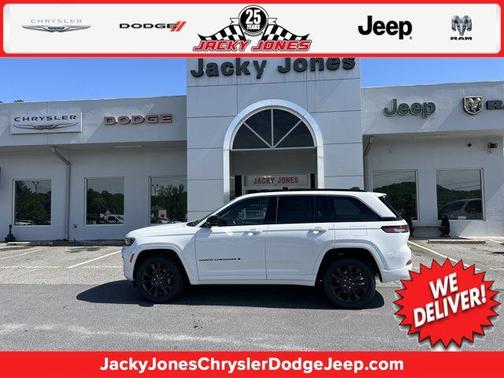 Bright White Clearcoat 2026 Jeep Grand Cherokee Limited