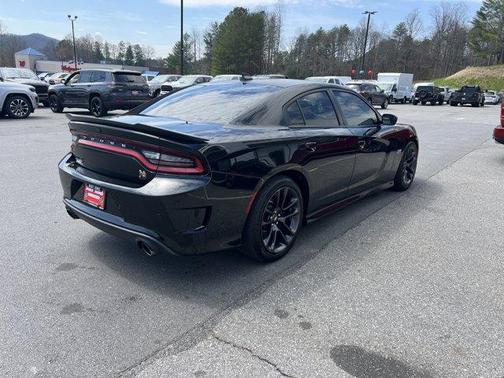 2020 Dodge Charger Scat Pack