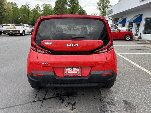 2022 Kia Soul LX