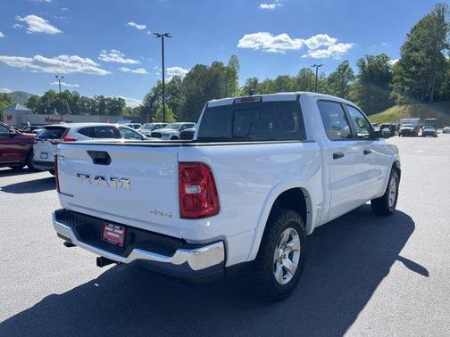Bright White Clearcoat 2025 RAM 1500 Big Horn