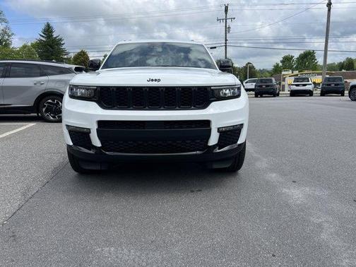 Bright White Clearcoat 2024 Jeep Grand Cherokee L Limited